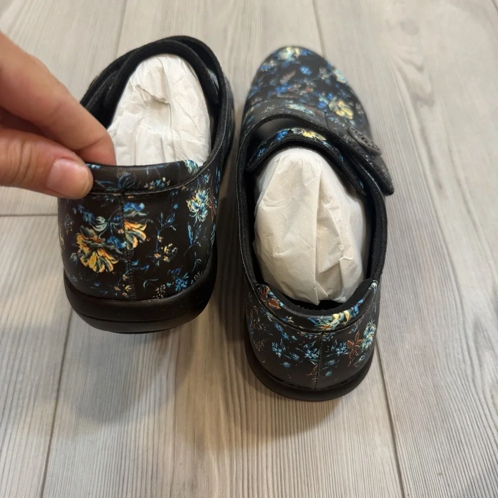NEW Alegria Spright Passionate Floral Slip On Loafers Black Blue SPR-7533  38